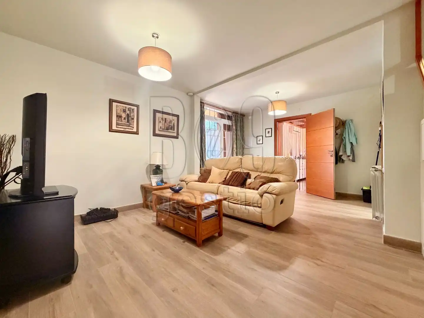 Living room of Detached homes for sale in Els Pallaresos  with Air Conditioner, Heating and Private garden