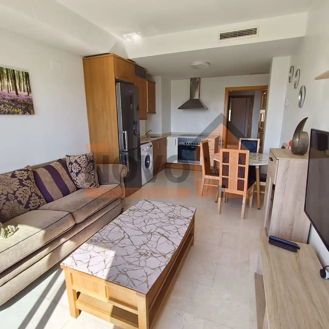 Wohnzimmer von Wohnung zur Miete in Silla mit Möbliert