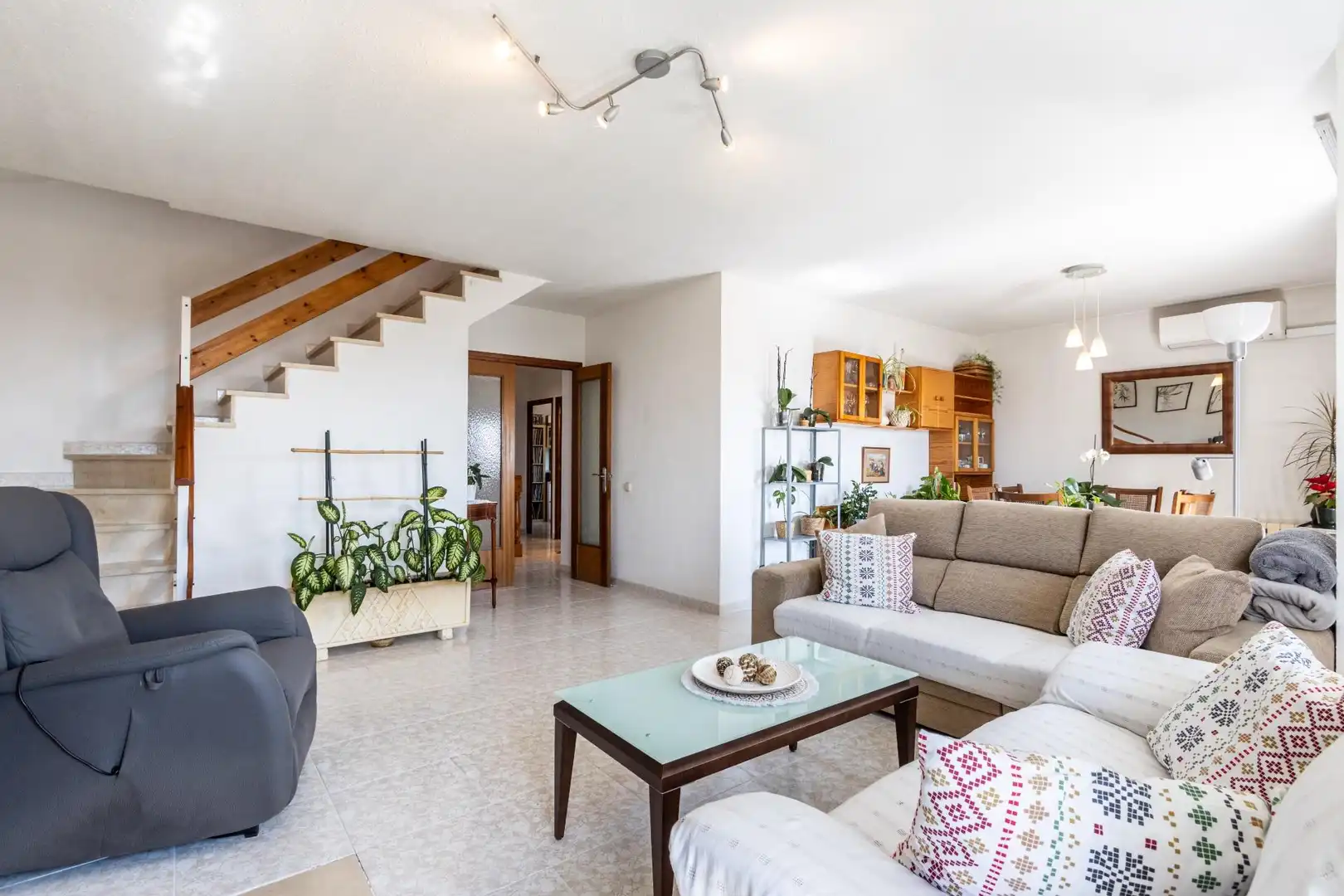 Sala de estar de Casa o chalet en venta en Caldes de Montbui con Aire acondicionado, Calefacción y Jardín privado