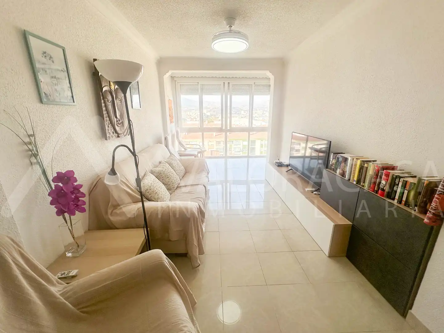 Living room of Flat for rent in Málaga  with Air Conditioner, Furnished and Microwave