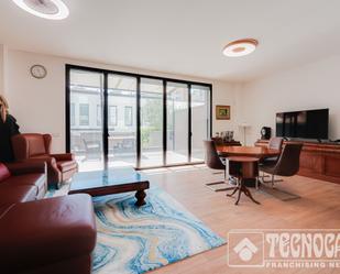 Living room of Duplex for sale in  Barcelona Capital  with Air Conditioner, Terrace and Balcony