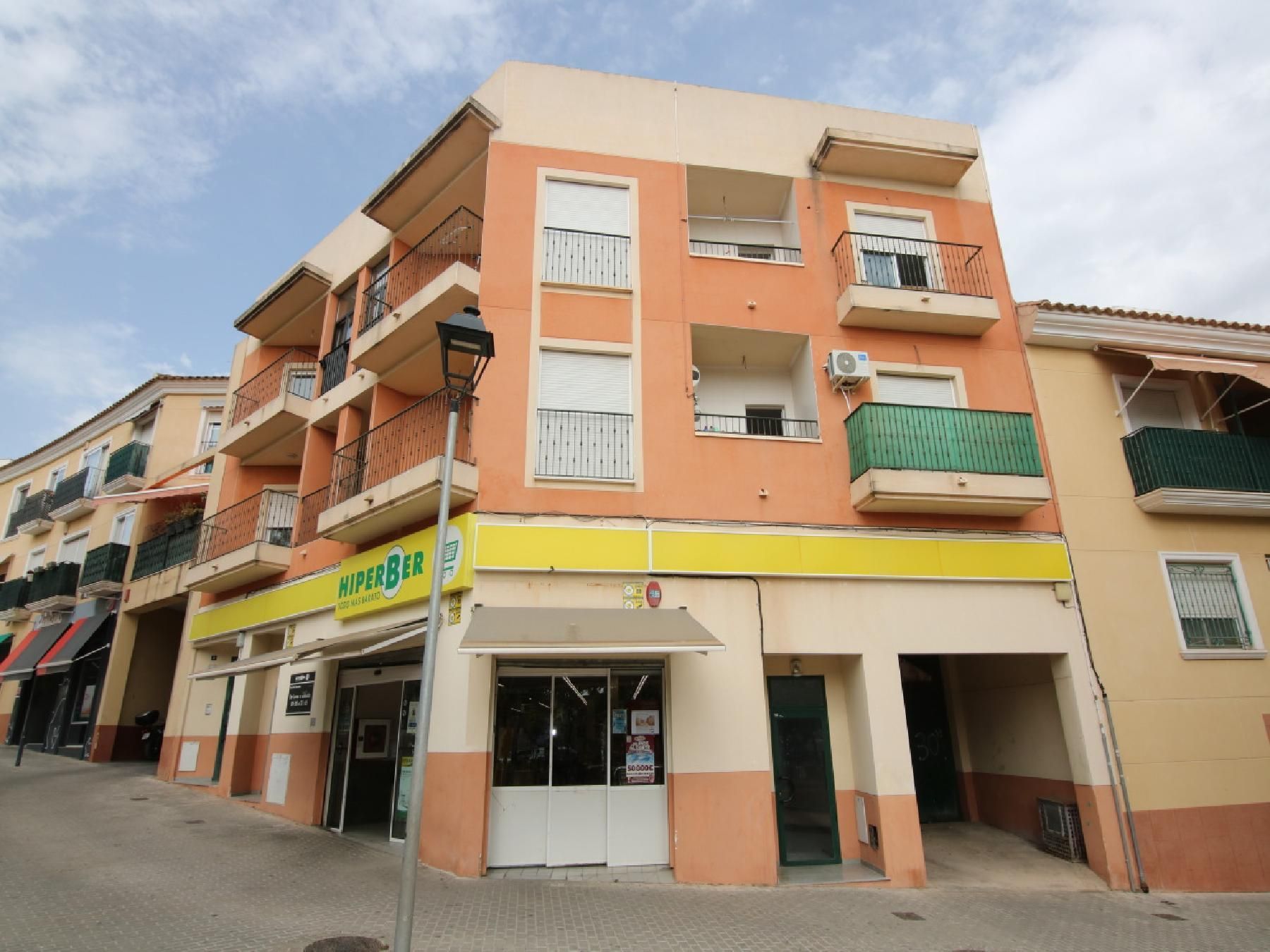 Exterior view of Garage for sale in Aspe