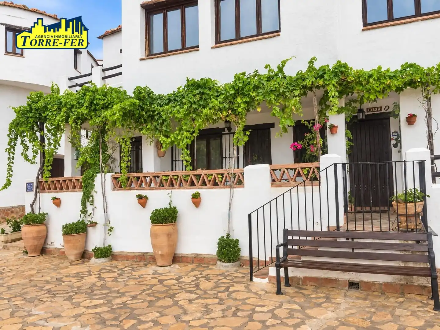 Mini appartamento con piscina in vendita a Calle CASTAÑAR. OHANES
