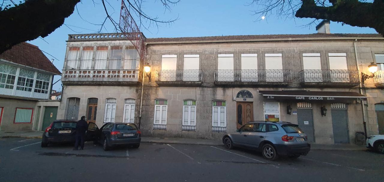 Exterior view of Building for sale in Mondariz