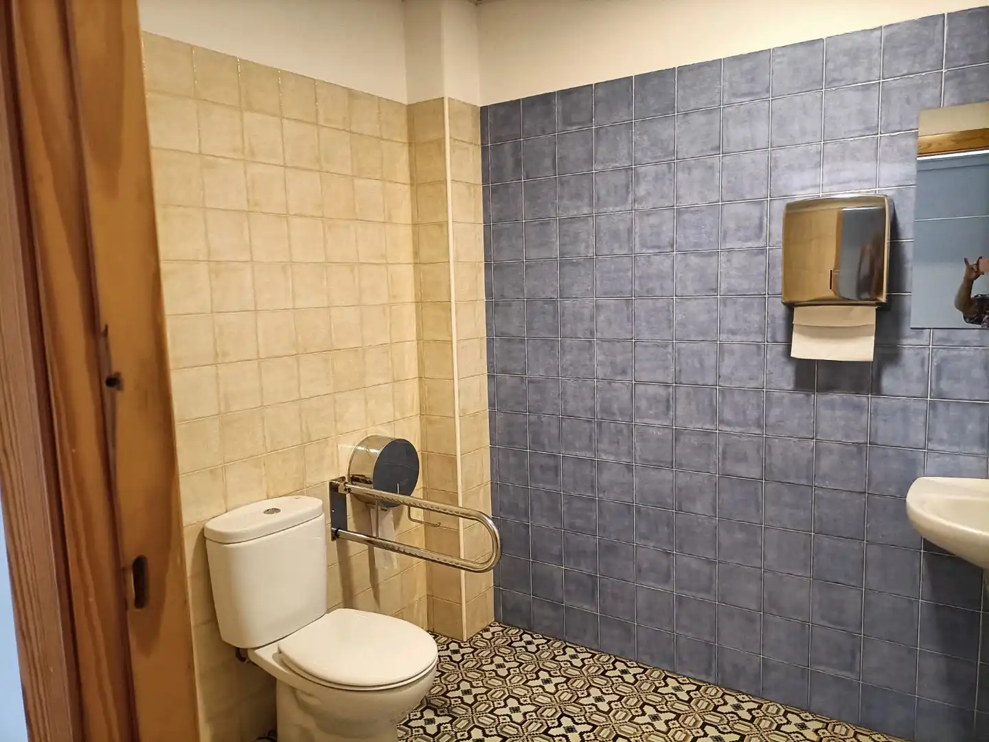 Baño de Local en venta en Águilas con Aire acondicionado, Terraza y Amueblado
