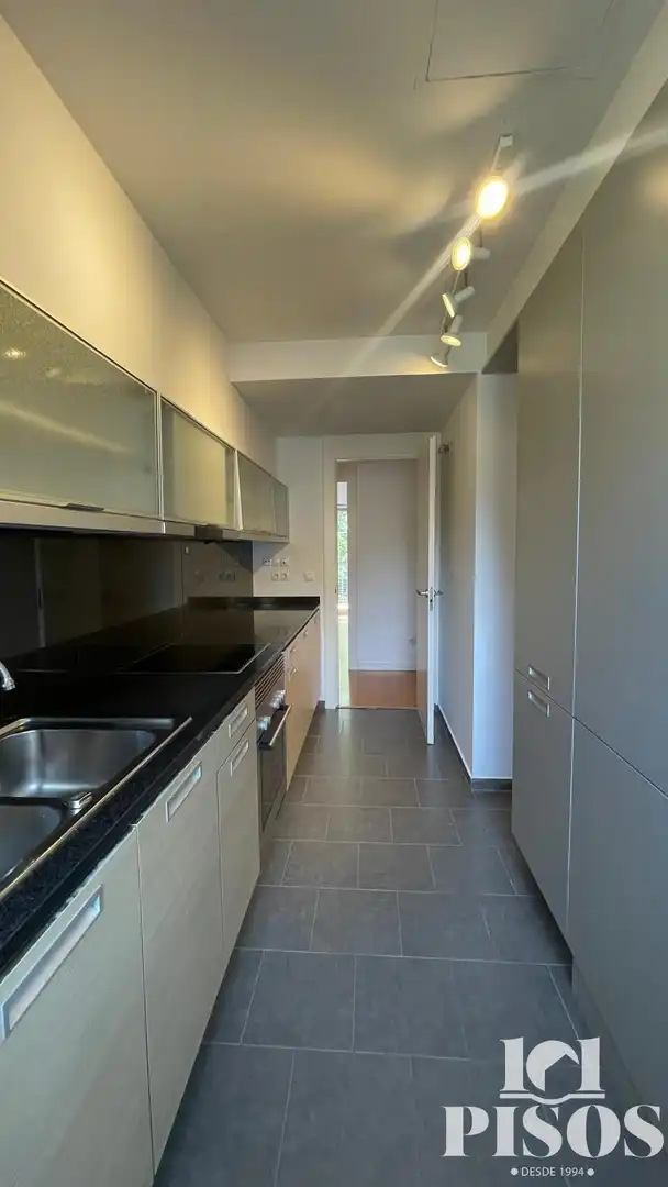 Flat with pool to rent in Isidre Margenat, imagen 10