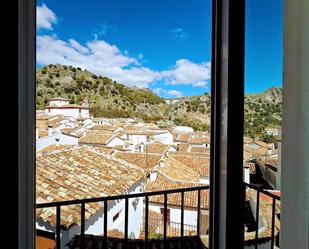 Exterior view of House or chalet for sale in Grazalema  with Balcony