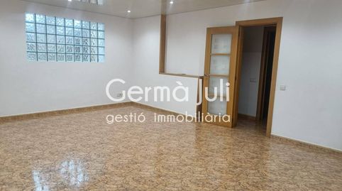 Foto 4 de Pis en venda a Calle Seu D´urgell, Casagemes, Badalona