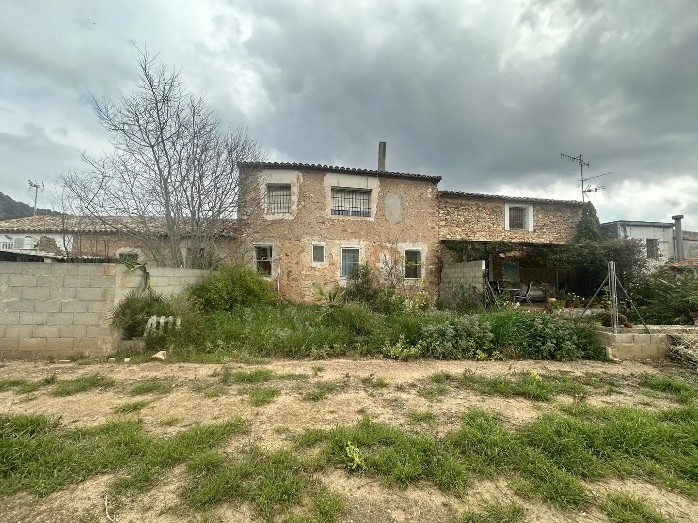 Houses for sale in Algar de Palància  with Private garden, Storage room and Balcony