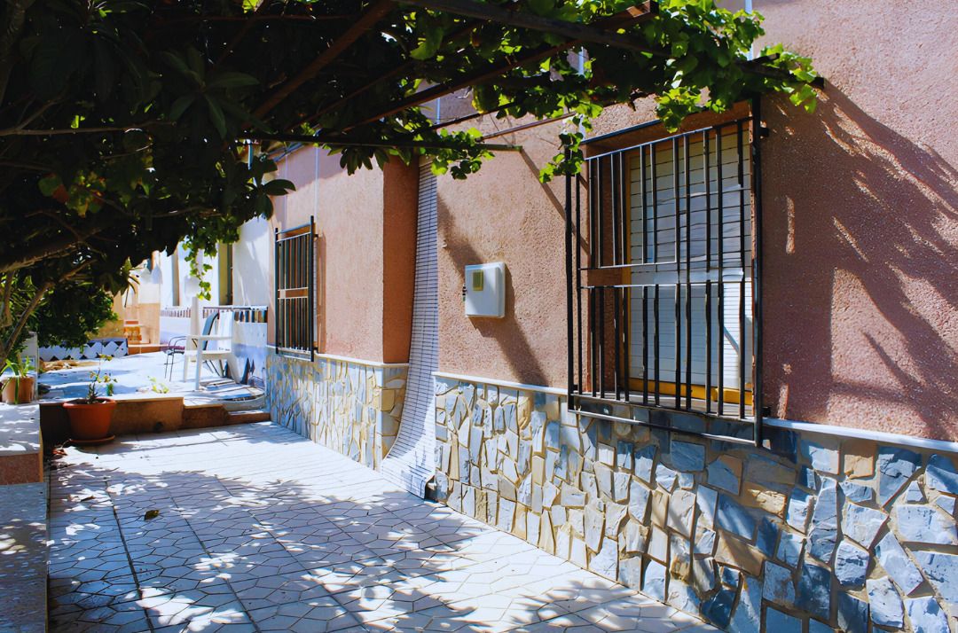 Jardí de Casa adosada en venda en Orihuela