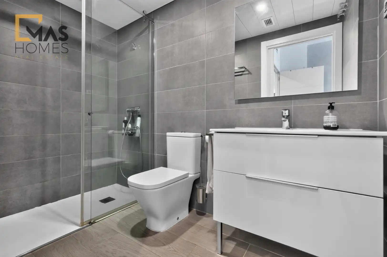 Erdgeschosswohnung mit Pool zum Verkauf in Avinguda de l'Onze de Setembre, imagen 26