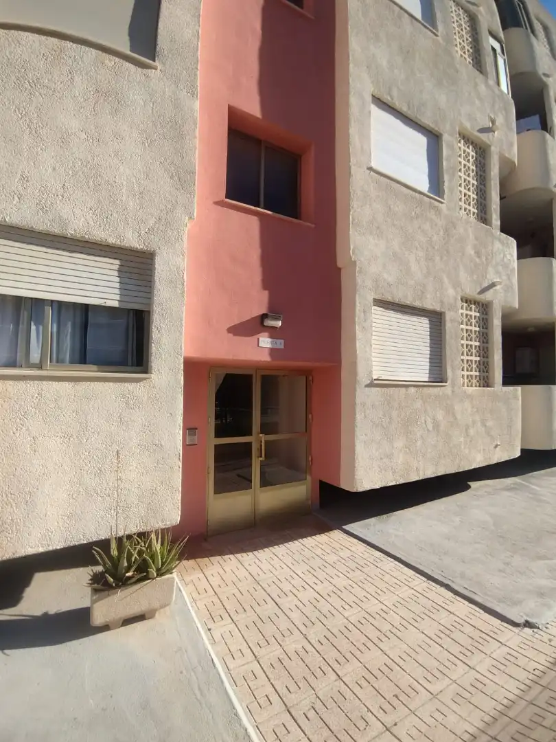 Vista exterior de Piso en venta en La Manga del Mar Menor