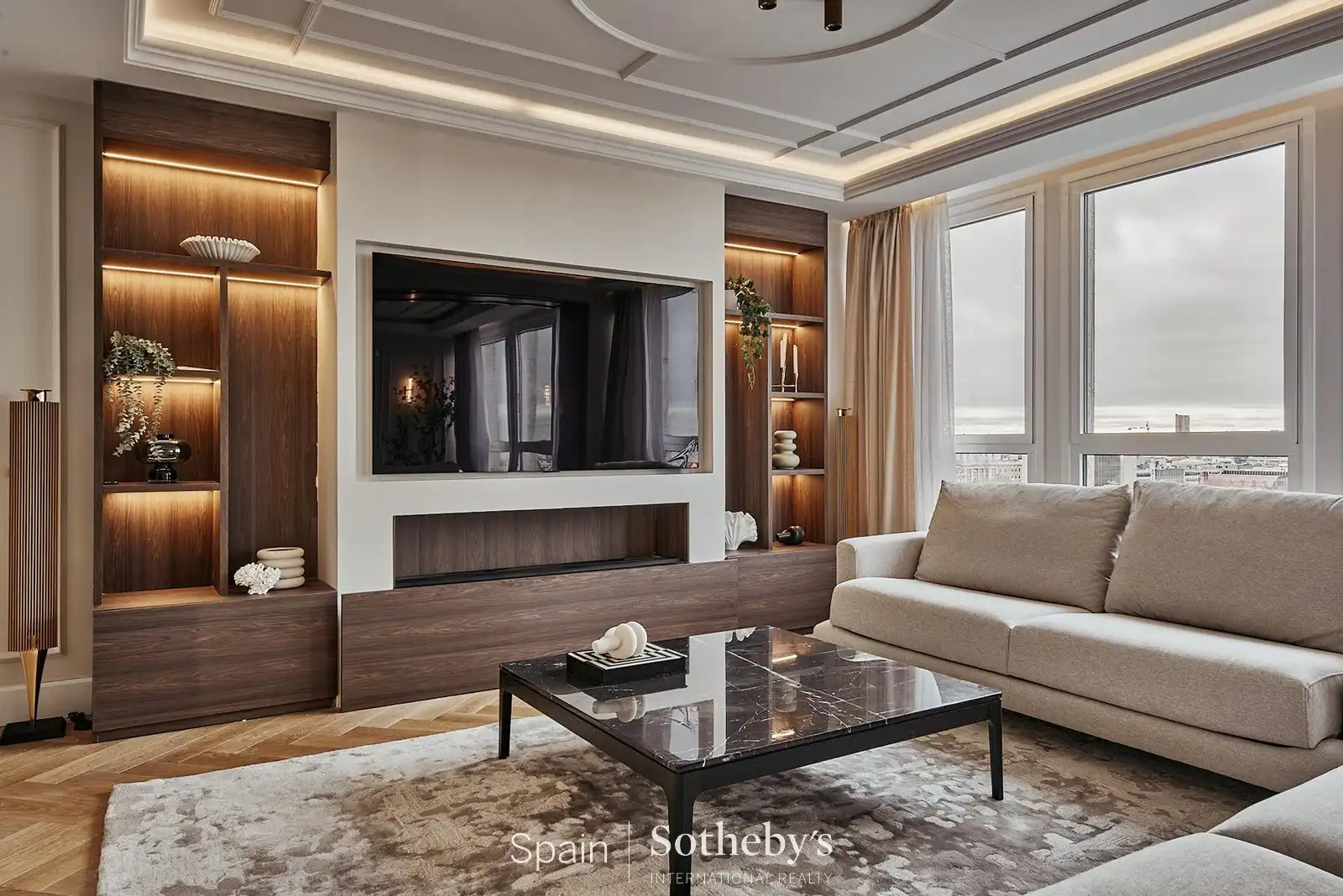 Living room of Apartments for sale in Madrid  with Air Conditioner, Terrace and Storage room
