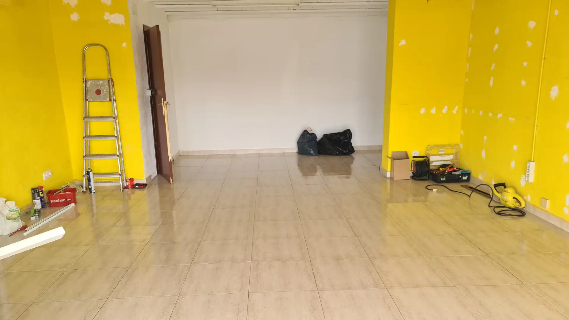 Local comercial en venda a La Pobla de Montornès, imagen 4