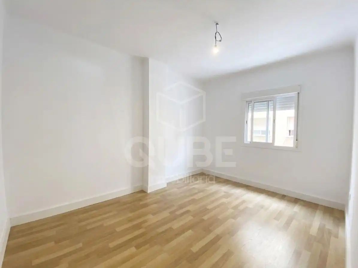 Piso con ascensor en venta en Pasaje Paseo de los Tilos, imagen 13
