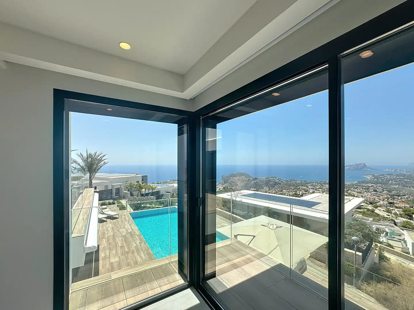 Chalet con piscina en venta en Cumbre del Sol, imagen 31