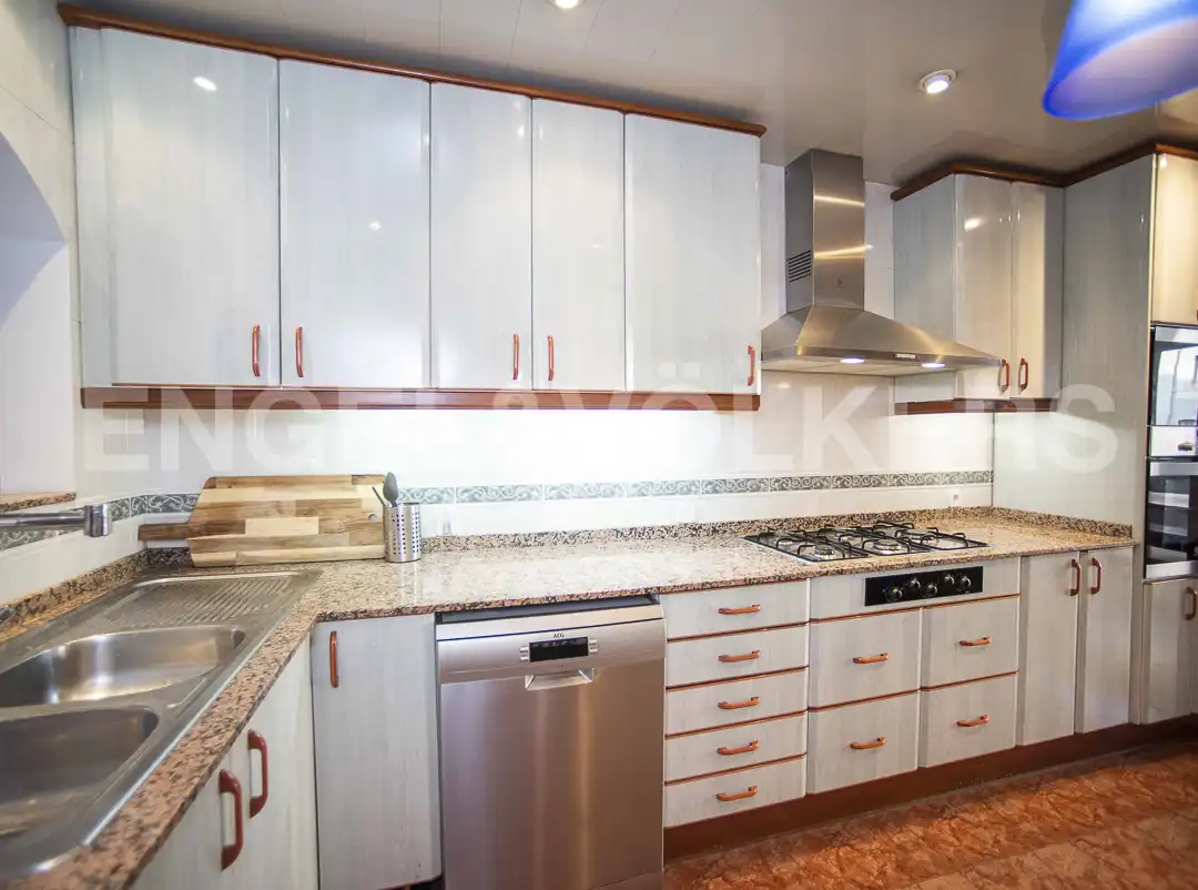 Kitchen of Flat for rent in Barcelona  with Air Conditioner, Heating and Parquet flooring