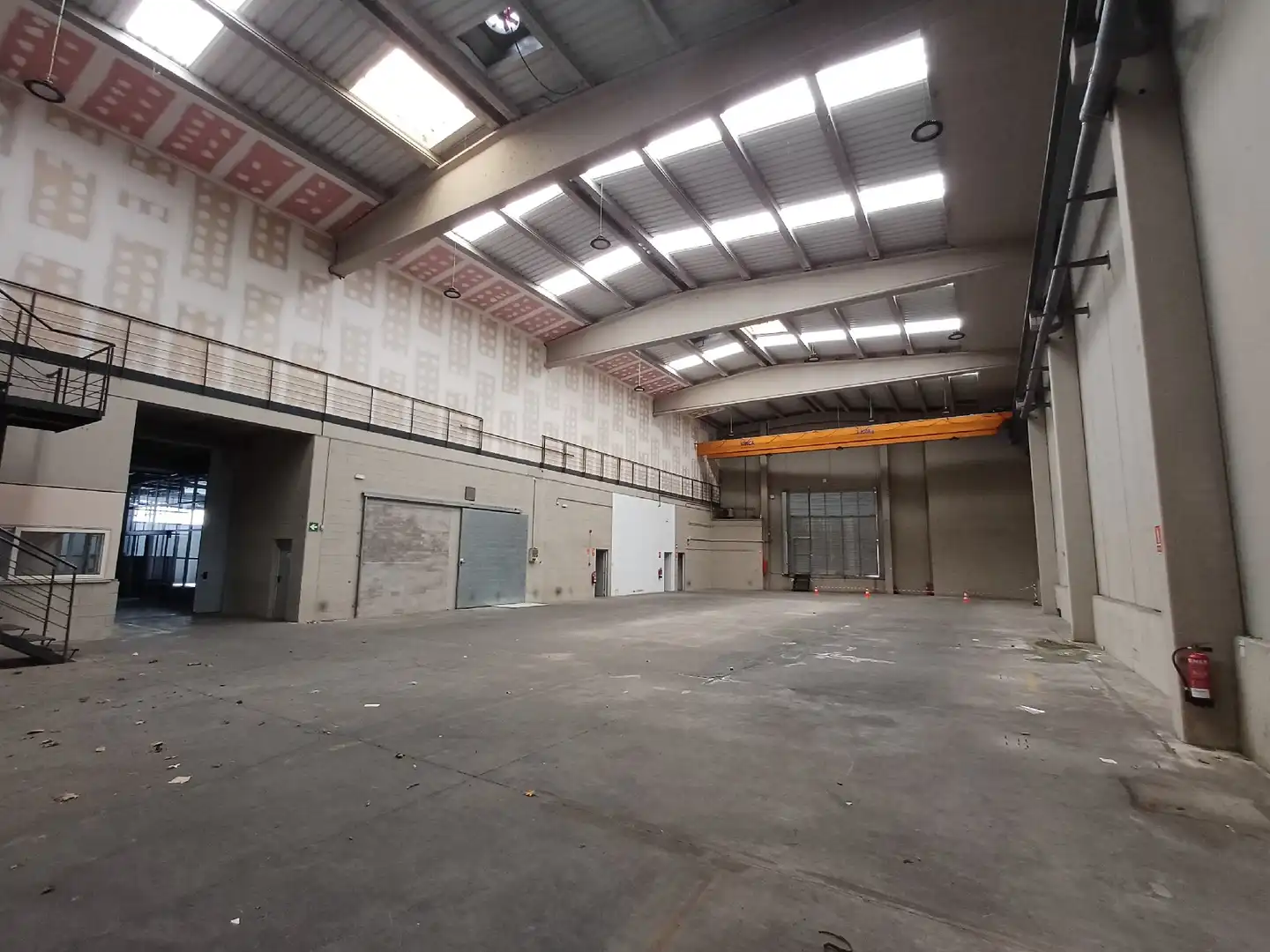 Fabrikhallen zur Miete in Pineda de Mar