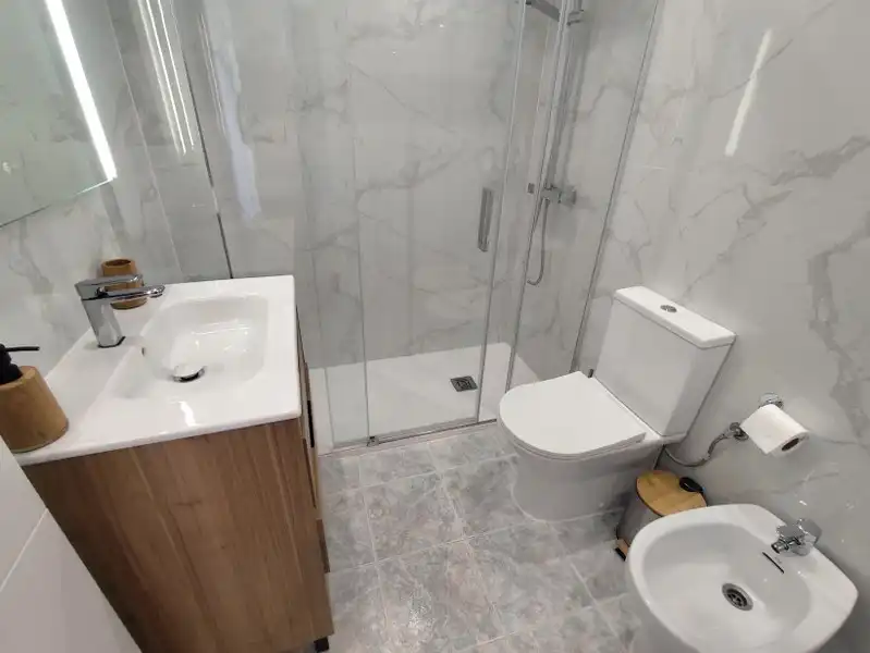 Baño de Apartamento en venta en Sueca con Aire acondicionado, Calefacción y Amueblado