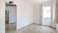 Dormitori de Apartament en venda en  Granada Capital