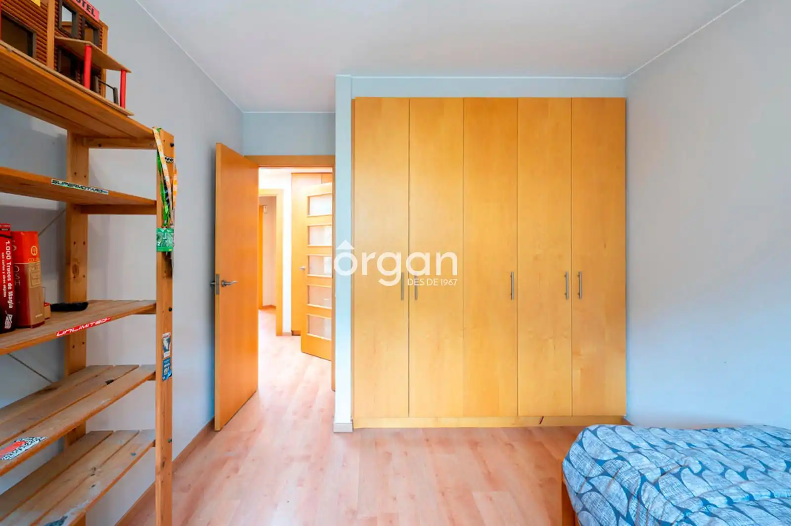Schlafzimmer von Haus oder Chalet zum Verkauf in Cerdanyola del Vallès mit Klimaanlage, Heizung und Abstellraum