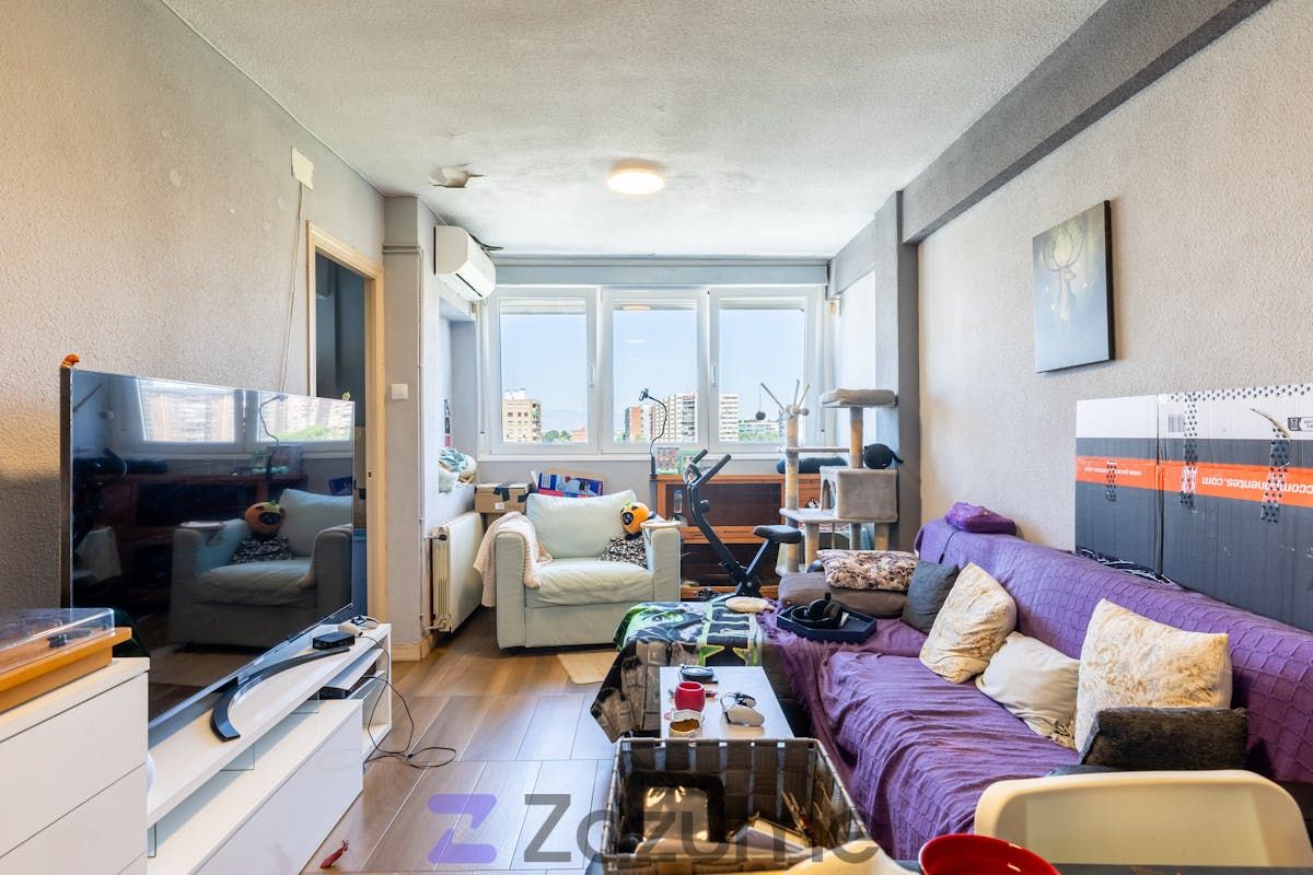 Bedroom of Flat to rent in  Madrid Capital  with Air Conditioner, Heating and Oven