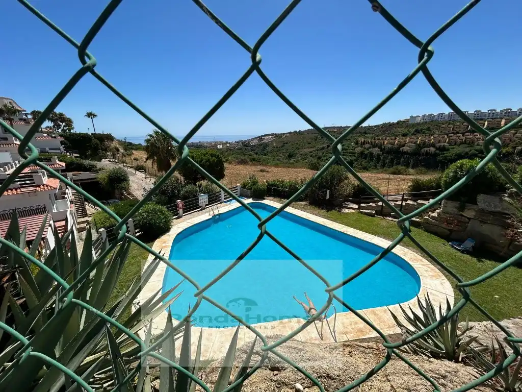 Piscina de Piso de alquiler en Manilva con Terraza