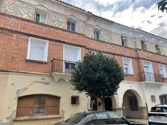 Casa adosada en venda a Belchite