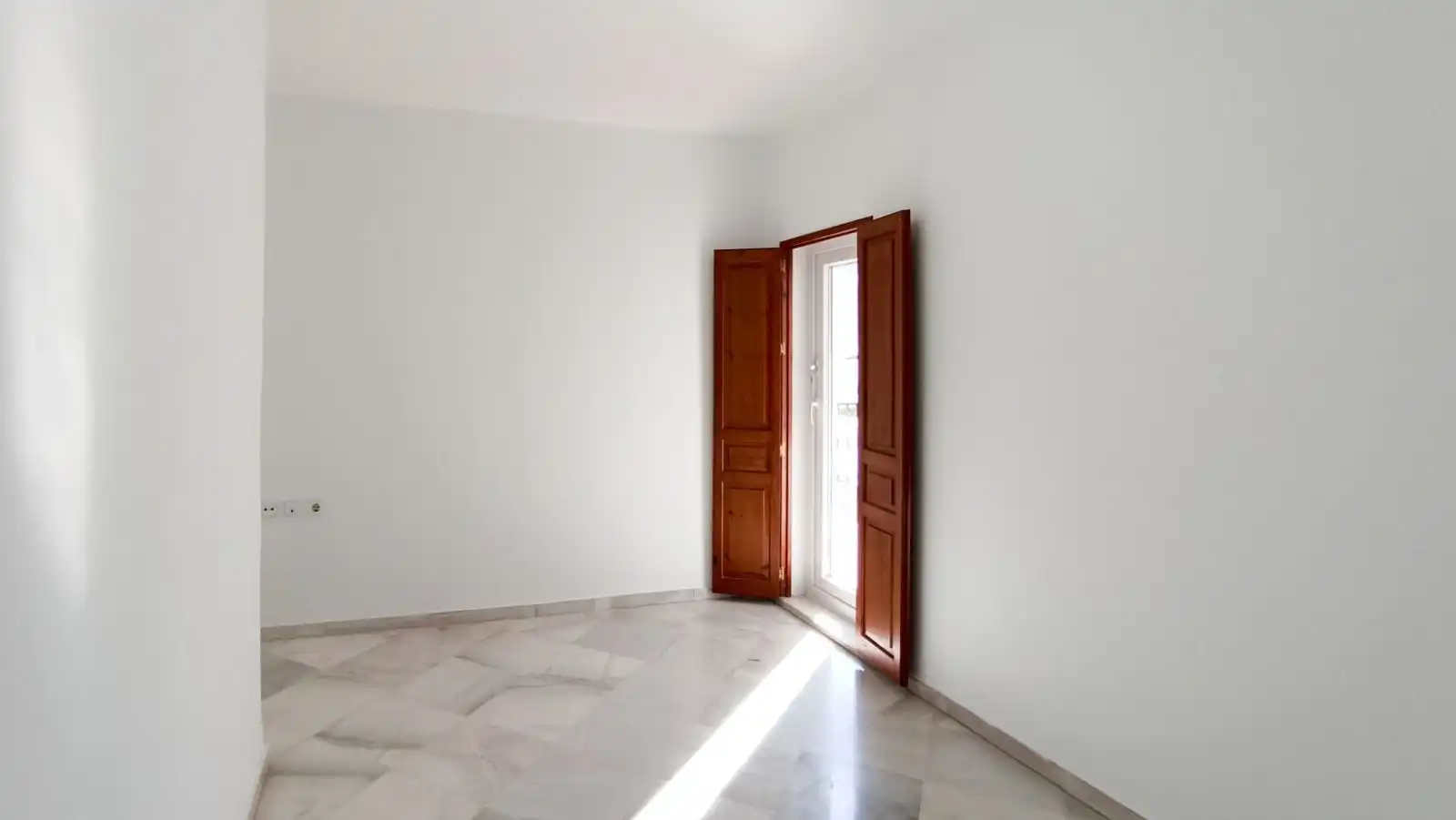 House with garden for sale in Calle Santo Domingo, imagen 28
