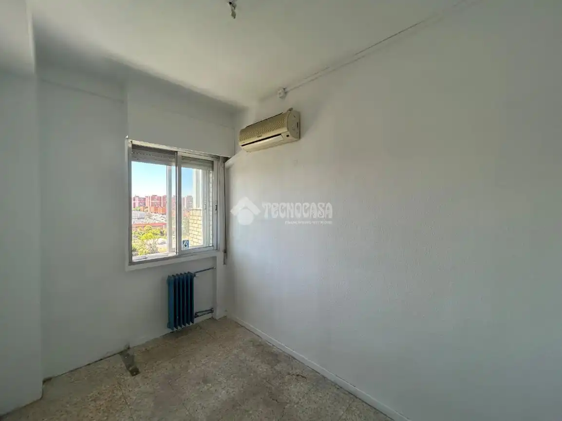 Habitación de Piso en venta en Madrid con Aire acondicionado, Calefacción y Trastero