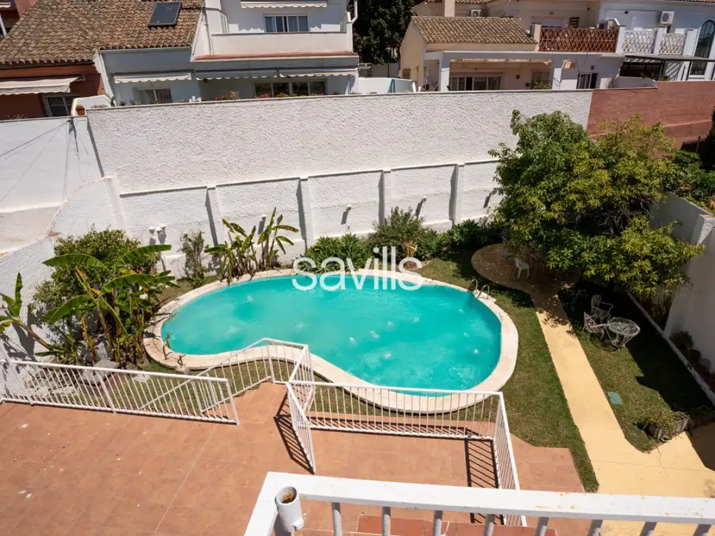 Swimming pool of Houses for sale in Málaga