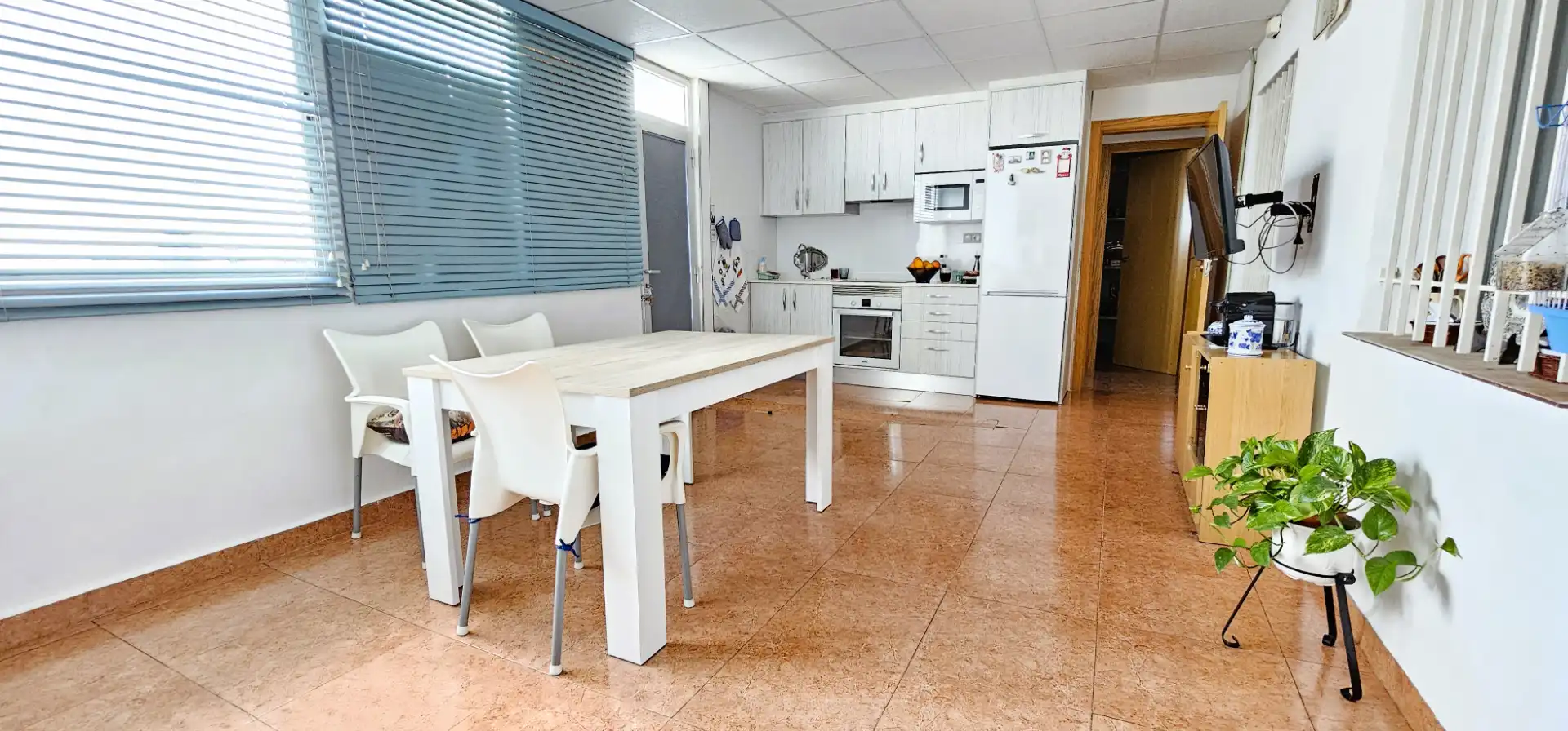 Cuina de Casa o xalet en venda en Alhama de Murcia amb Aire condicionat, Terrassa i Traster