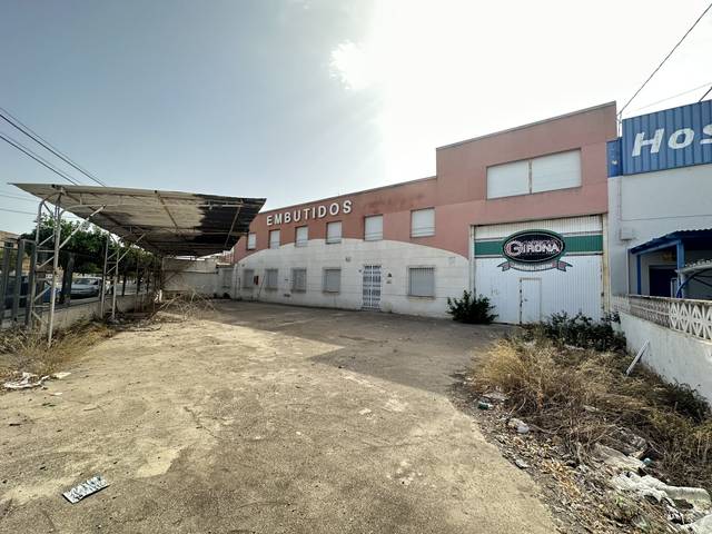 Nave industrial en Alquiler en C/ Orihuela                                        en Almoradí