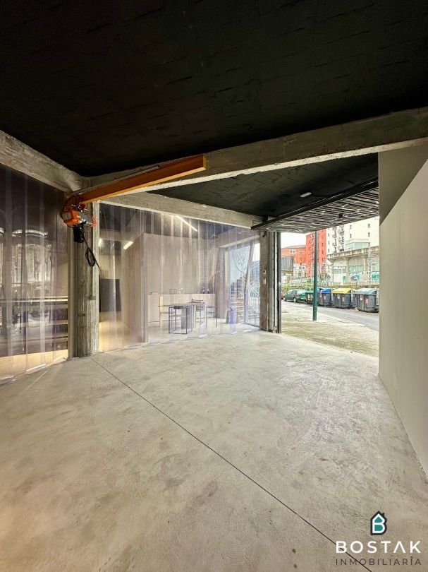 Nave industrial en venta en Bilbao 