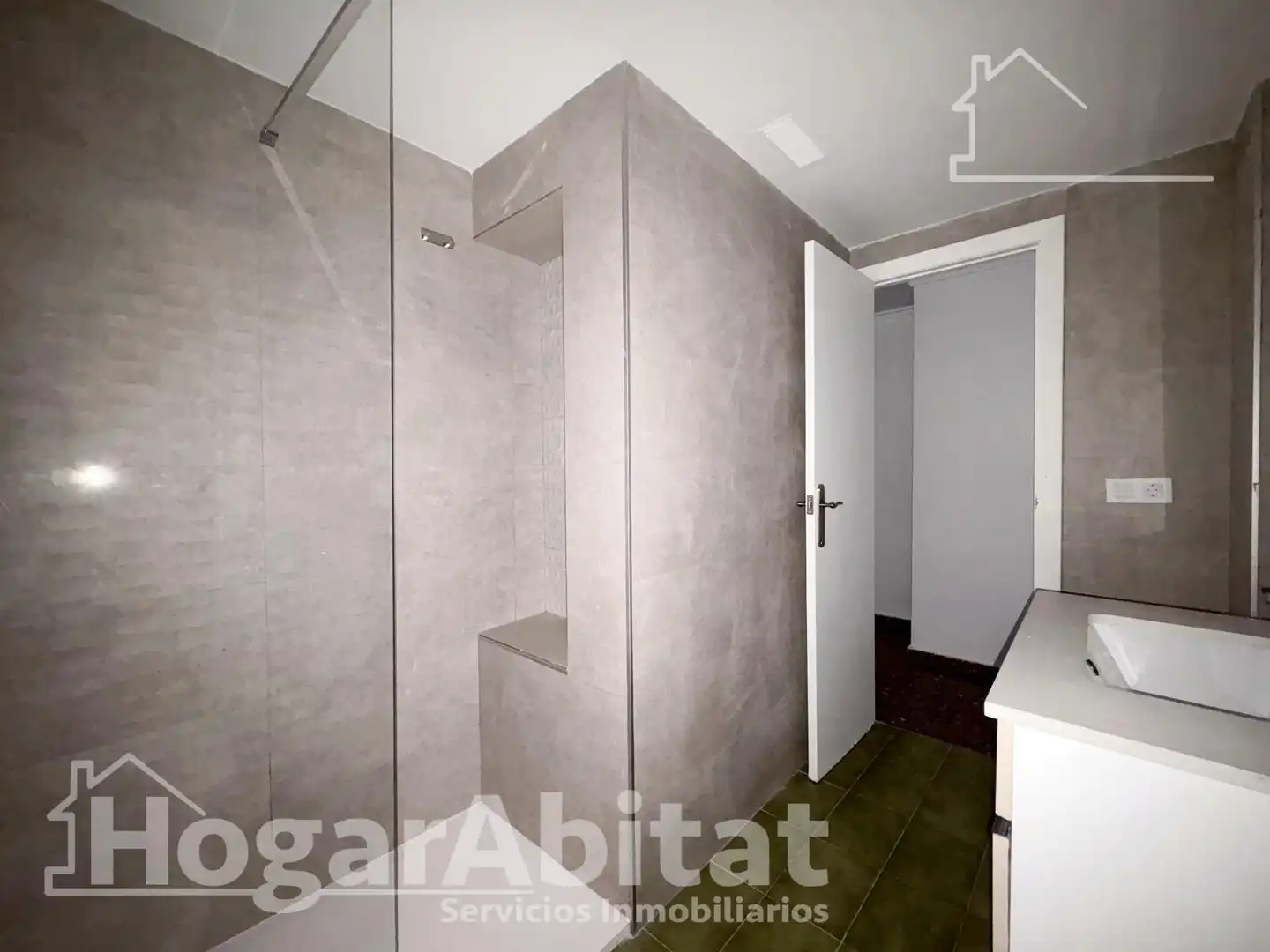 Baño de Piso en venta en Tavernes de la Valldigna