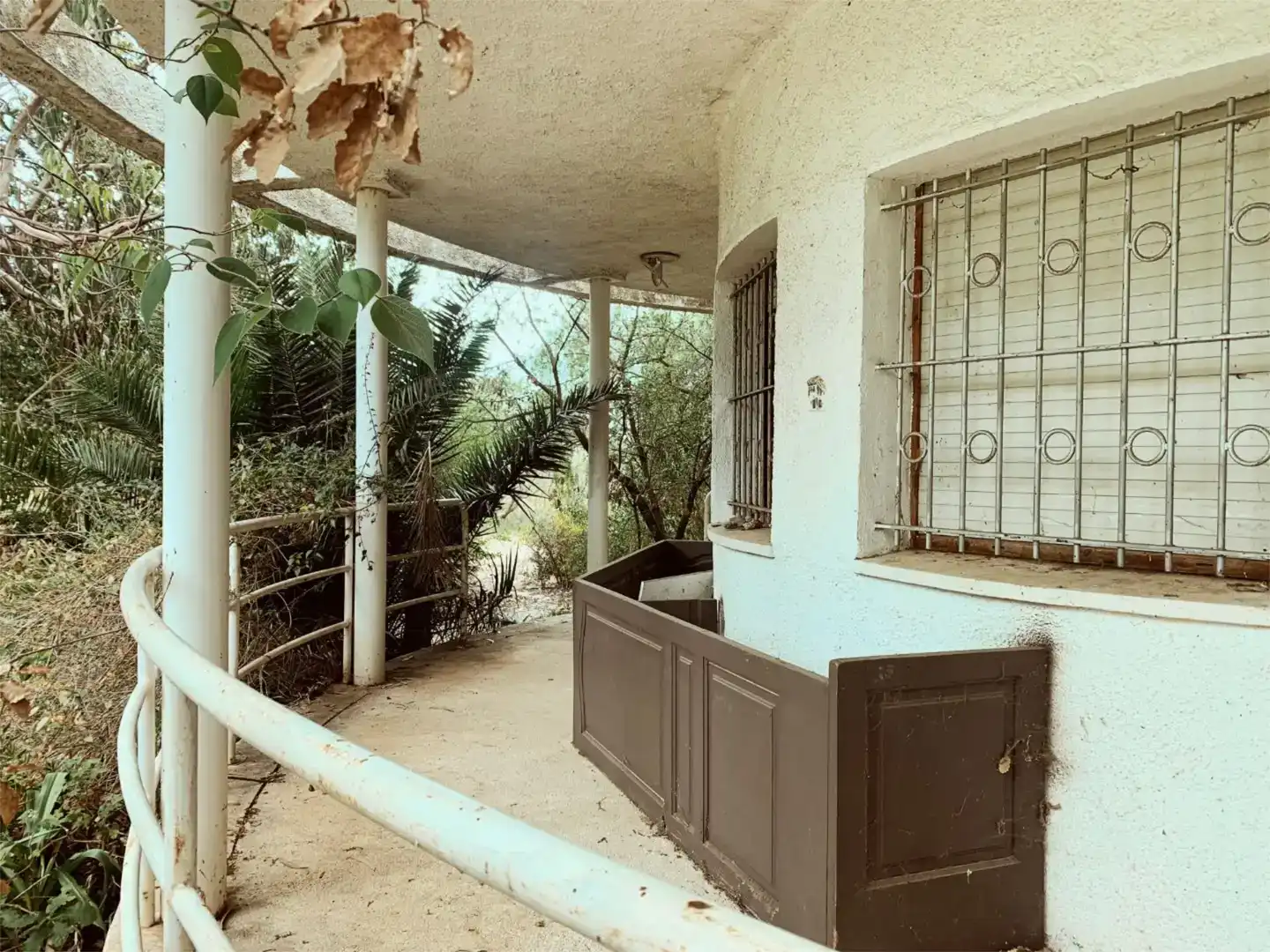 Außenansicht von Country house zum Verkauf in Reus mit Schwimmbad und Balkon