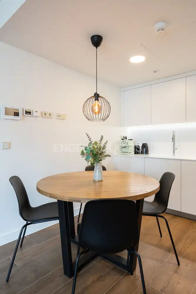 Wohnung zur Miete in Avinguda de les Corts Valencianes, Sant Pau