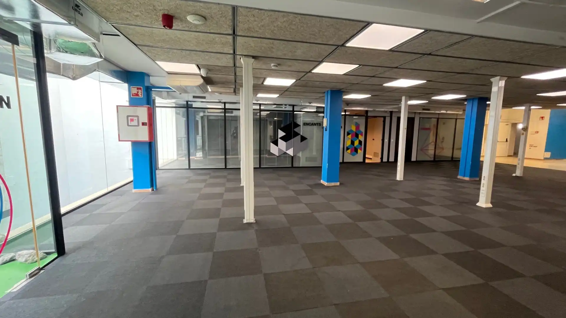Local comercial en venta en PALLARS 73, imagen 2