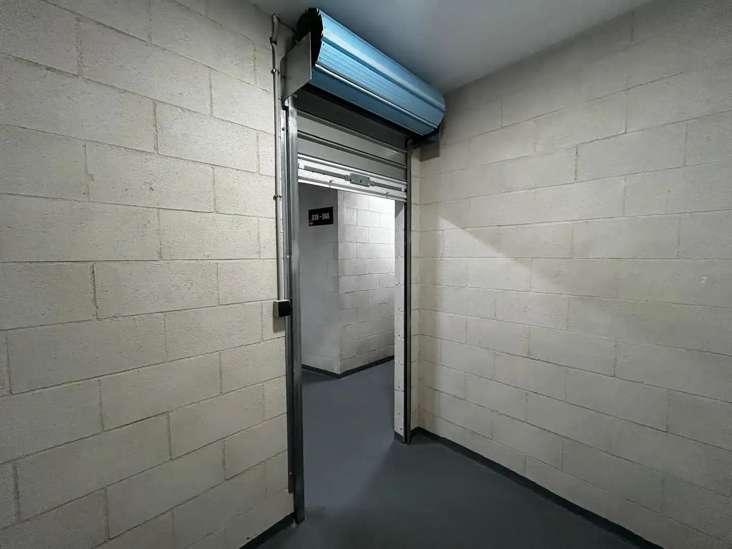 Storage room for sale in San Marcelino, Aluche