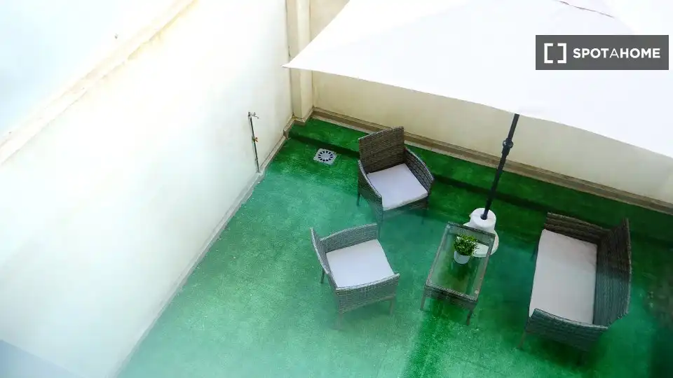 Terrace of Flat for rent in Madrid  with Air Conditioner, Heating and Furnished