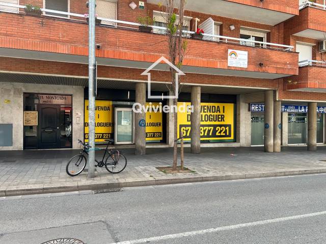 Local comercial en Venta en Montcada, de en Segle XX
