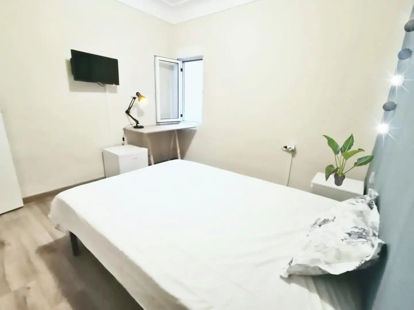 Schlafzimmer von Wohnung zur untervermieten in Alicante / Alacant mit Heizung, Möbliert und Waschmaschine