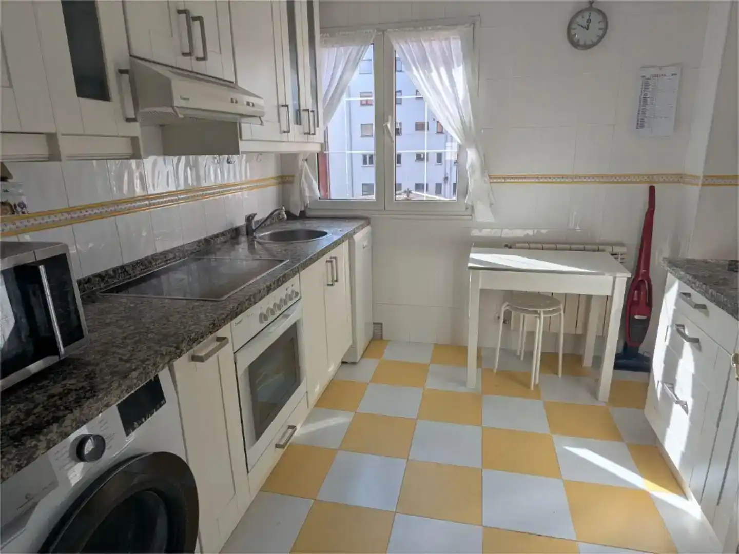 Cocina de Piso de alquiler en Centro - Casco Histórico