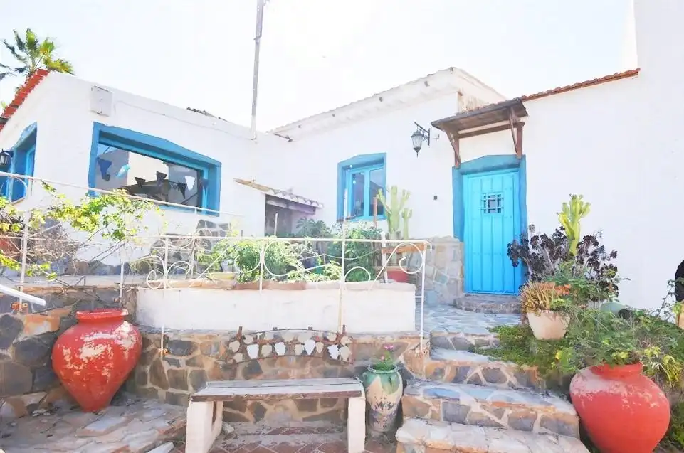 Casa con piscina in vendita a Camino de Leiva 118