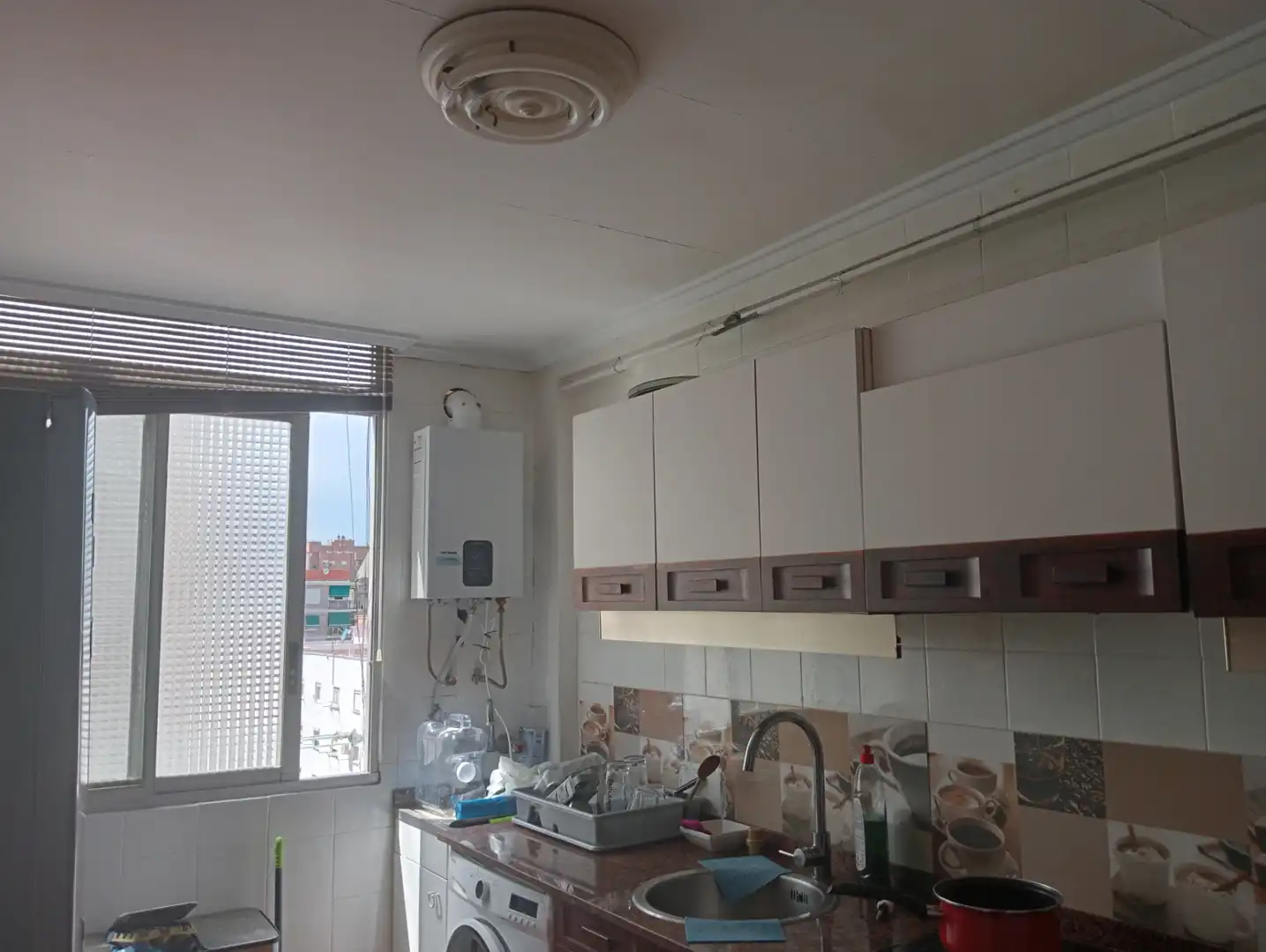 Cuina de Pis de lloguer en Valencia amb Aire condicionat, Moblat i Forn