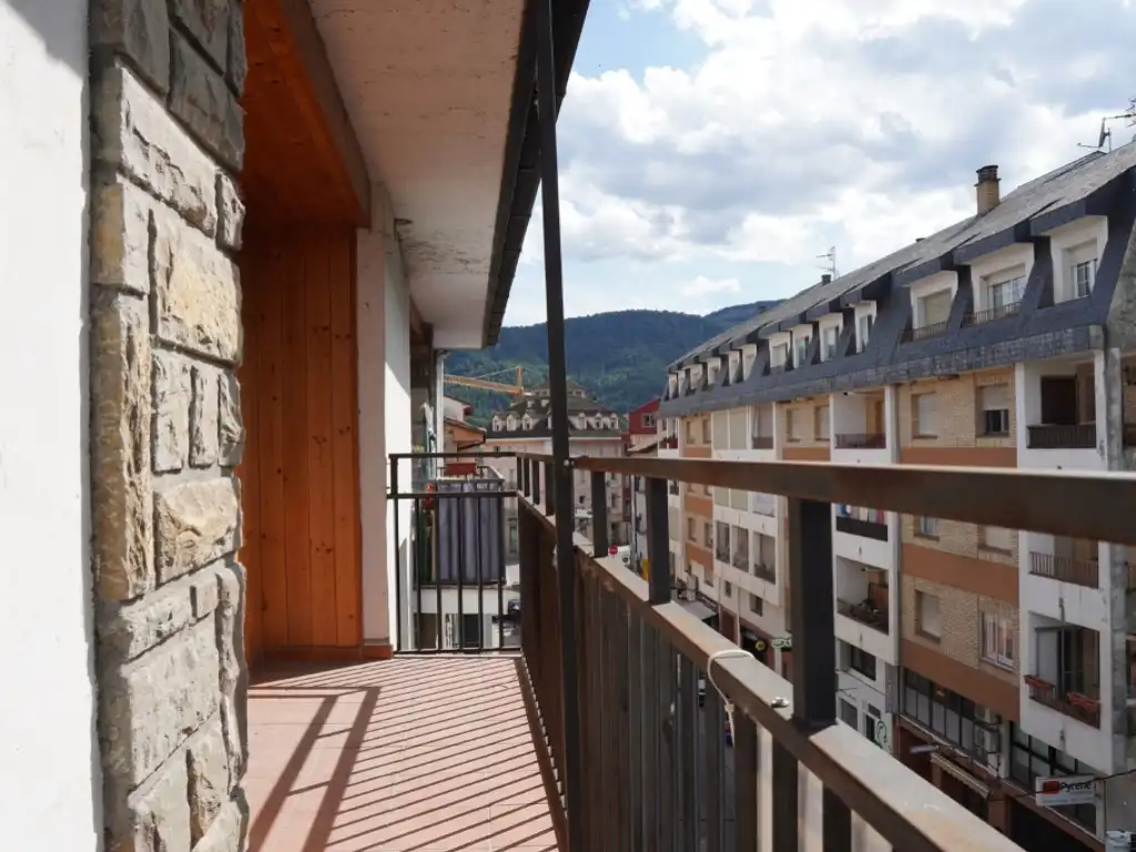 Flat for sale in Avenida Pirenaica, 12, Aínsa-Sobrarbe