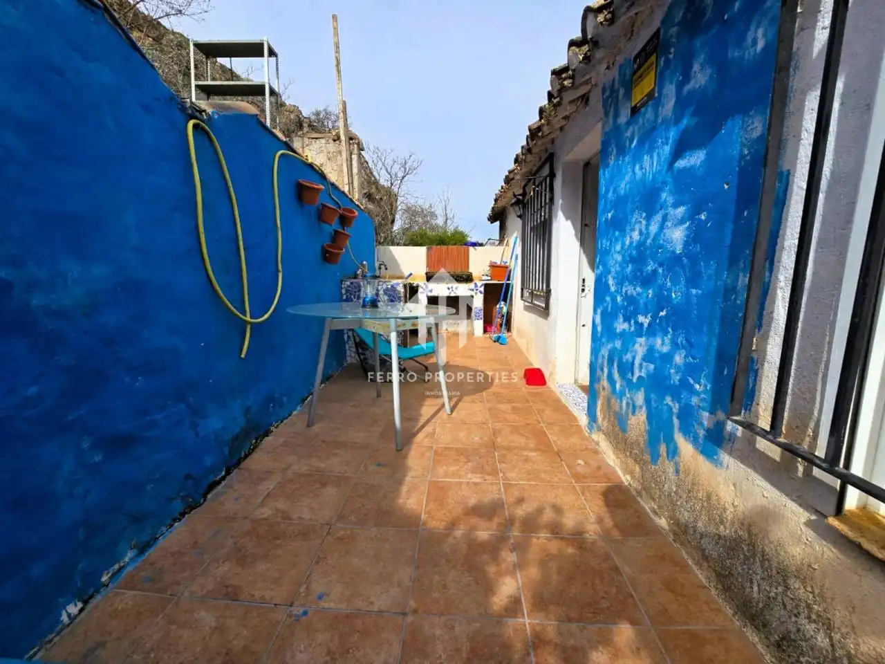 Vista exterior de Casa o xalet en venda en Loja amb Terrassa i Moblat
