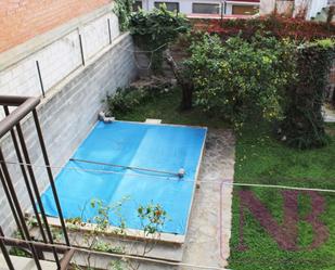 Swimming pool of House or chalet for sale in Vila-seca  with Air Conditioner, Terrace and Swimming Pool