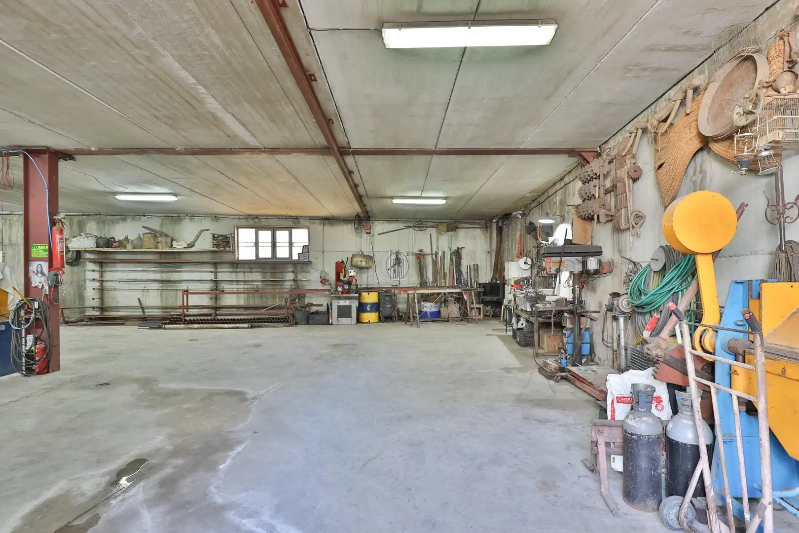 Industrial buildings for sale in Calle Atalaya, Alcalá la Real