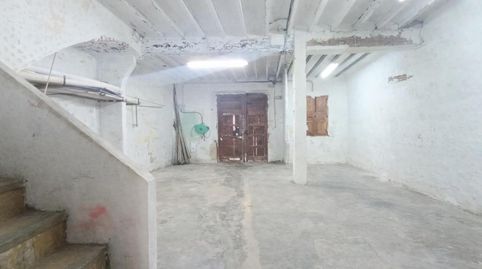 AMPLIA VIVIENDA PARA REFORMAR EN ONIL